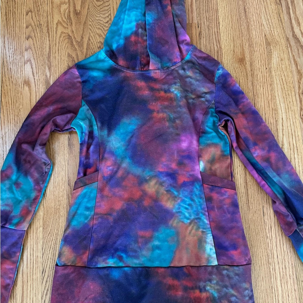 Abstract Extra-long Hoodie 
Ladies Size Small